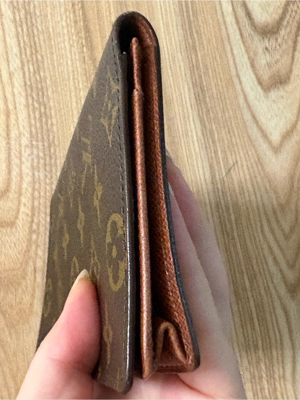 Authentic LOUIS VUITTON CREDIT CARD/CHECK-BOOK wallet - Picture 6 of 13